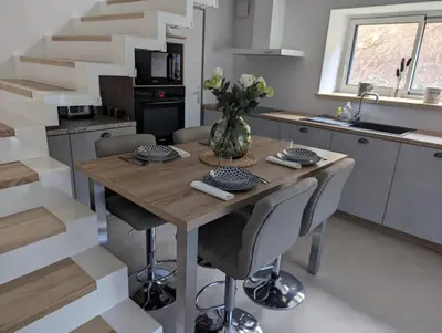 Cuisine ou kitchenette dans l'établissement Logement au cœur d'une ferme