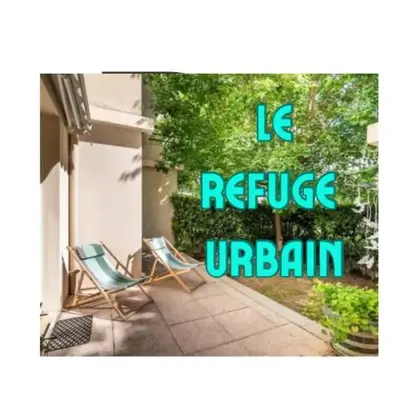 Urban refuge private garden