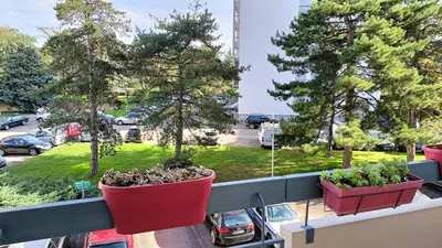 Jardin de l'établissement 2 Bedrooms, Secure residence, Parking!