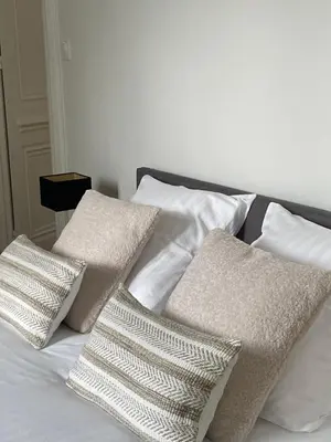 Un ou plusieurs lits dans un hébergement de l'établissement Grand appartement d'exception au Château Randin