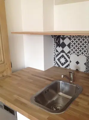 Cuisine ou kitchenette dans l'établissement Cocon au pied de la Croix Rousse
