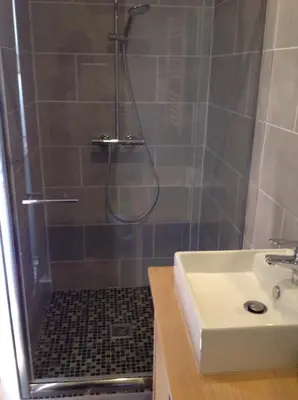 Salle de bains dans l'établissement Cocon au pied de la Croix Rousse