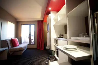 Coin salon dans l'établissement B&B HOME Lyon Centre Berthelot