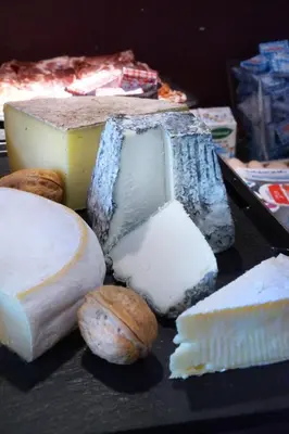 Nourriture dans l'hôtel ou à proximité