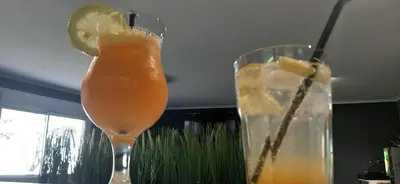 Boissons dans l'établissement Hotel Martinez Grenay