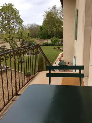 Balcon ou terrasse dans l'établissement Coeur De Beaujolais