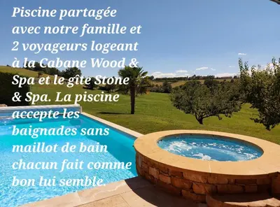 Piscine de l'établissement Gite Stone & Spa ou située à proximité