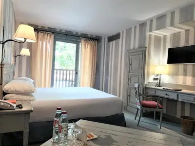 Un ou plusieurs lits dans un hébergement de l'établissement Domaine de Clairefontaine - Teritoria