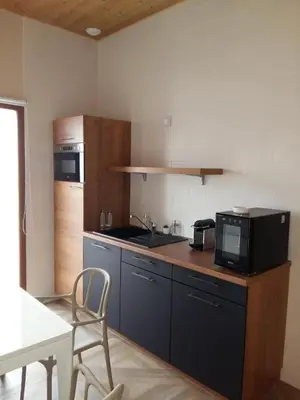 Cuisine ou kitchenette dans l'établissement What Else Hotel