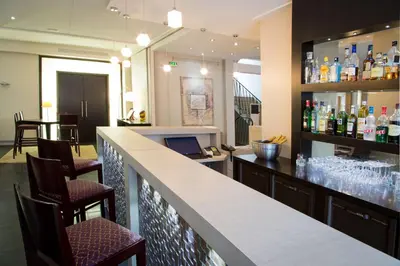 Salon ou bar de l'établissement Best Western Plus Hotel Plaisance