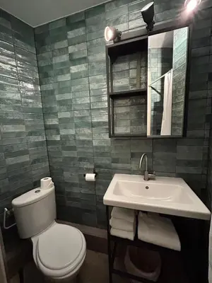 Salle de bains dans l'établissement Hôtel de la Croix-Rousse