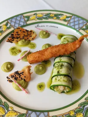 Nourriture dans l'hôtel ou à proximité