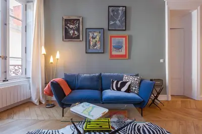 Coin salon dans l'établissement Confort - Furnished apartment - Downtown Lyon