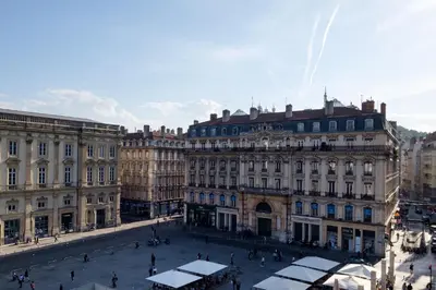 Vue générale sur Lyon ou vue de la ville depuis l'appartement