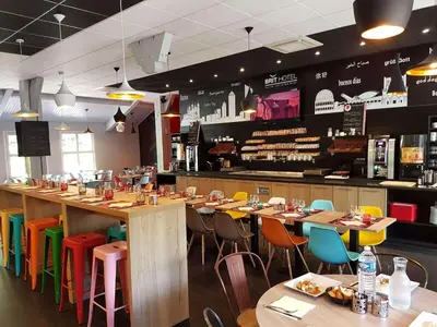 Nourriture dans l'hôtel ou à proximité