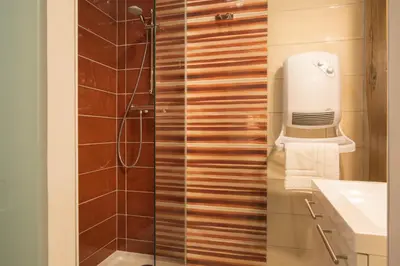 Salle de bains dans l'établissement Lyon Cosy Stay