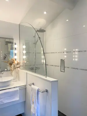 Salle de bains dans l'établissement Cabane Spa Sauna