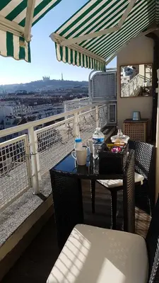 Balcon ou terrasse dans l'établissement PLEIN SUD Terrasse Garage Netflix Climatisation