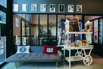 Coin salon dans l'établissement MOB HOTEL Lyon Confluence