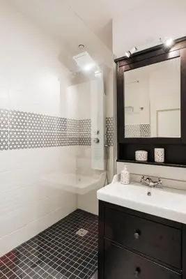 Salle de bains dans l'établissement DIFY Joli - Place des Brotteaux