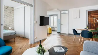 Télévision ou salle de divertissement dans l'établissement DIFY Cosy - Centre Ville