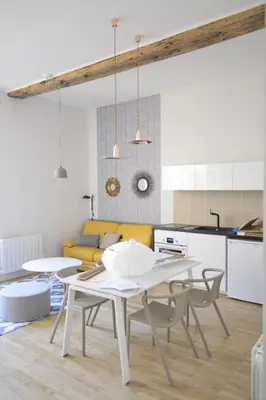 Cuisine ou kitchenette dans l'établissement Cosy apartment ideally located in the Old Town
