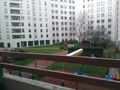 Jardin de l'établissement Bel et spacieux appartement de 84 m² avec parking très proche du Métro Garibaldi
