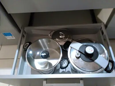 Cuisine ou kitchenette dans l'établissement Bel et spacieux appartement de 84 m² avec parking très proche du Métro Garibaldi