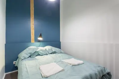 Un ou plusieurs lits dans un hébergement de l'établissement Jusquà 6 personnes au coeur du Vieux Lyon