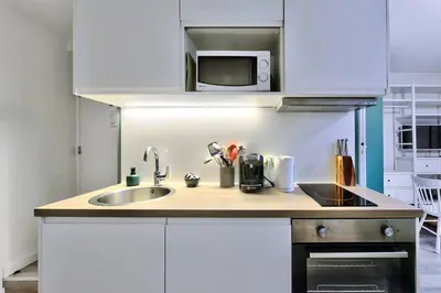 Cuisine ou kitchenette dans l'établissement Villeurbanne La Doua - INSA - CESI
