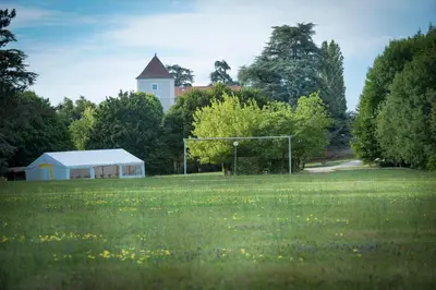 Jardin de l'établissement Domaine de Sainte-Croix