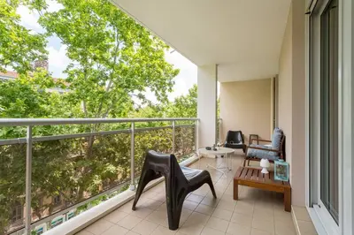 Balcon ou terrasse dans l'établissement Appartement Lyon Centre Confluence 100 m2 Parking Terrasses