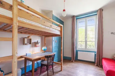 Un ou plusieurs lits dans un hébergement de l'établissement Maison Emeraude - Welkeys