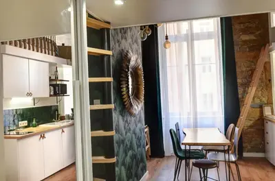 Cuisine ou kitchenette dans l'établissement La Casa Jungle - Spa - Lyon Centre, Pentes de la Croix Rousse