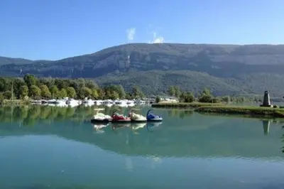 Paysage naturel près de le bateau