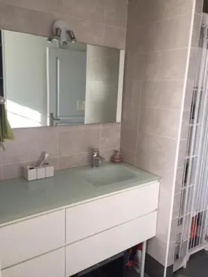 Salle de bains dans l'établissement B&B Chez Jaika Chambre d hotes