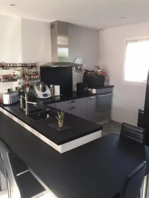 Cuisine ou kitchenette dans l'établissement B&B Chez Jaika Chambre d hotes
