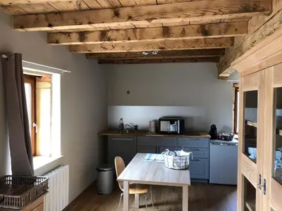 Cuisine ou kitchenette dans l'établissement Domaine des Dutreve
