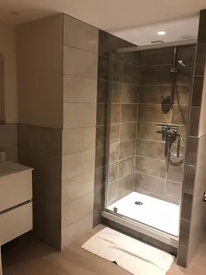 Salle de bains dans l'établissement Domaine des Dutreve
