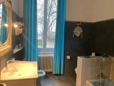 Salle de bains dans l'établissement La Gabetière