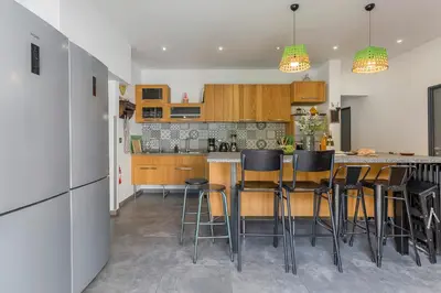 Cuisine ou kitchenette dans l'établissement MAISON EOLE