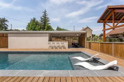 Piscine de l'établissement MAISON GAÏA ou située à proximité