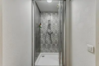 Salle de bains dans l'établissement NOCNOC - Le Canut