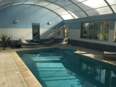Piscine de l'établissement Villa Dufresne ou située à proximité