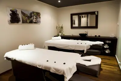 Spa ou équipements de bien-être de l'établissement Hotel & Spa Le Pavillon