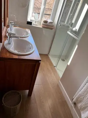 Salle de bains dans l'établissement Chambres d'Hôtes Mado et Lulu