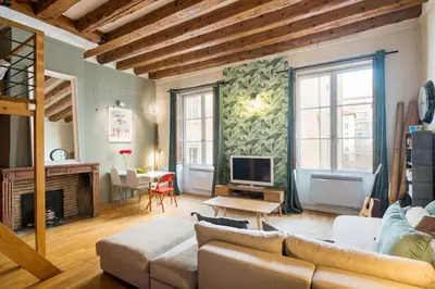 Coin salon dans l'établissement Honorê - Suites Amboise