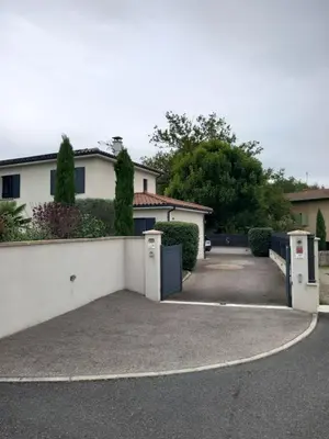 Bâtiment de le séjour chez l'habitant