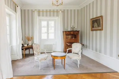 Coin salon dans l'établissement Château Bellevue-Domaines Loron