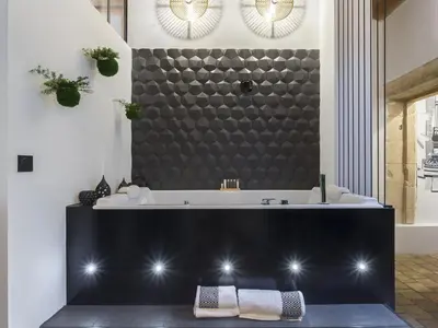Salle de bains dans l'établissement Host Inn Nifty Sūite